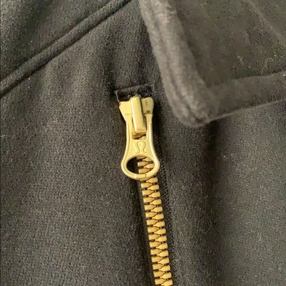 Lululemon Lab Shadow Jacket - Picture 4 of 7